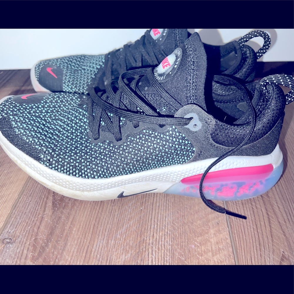 Nike Joyride Run